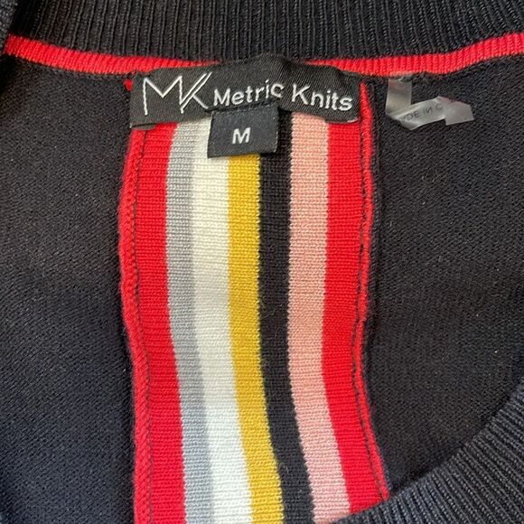 Metric Knits Color Block Striped sweater - Picture 5 of 7